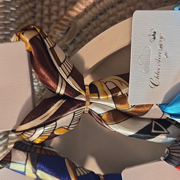 6 Silk Scarf Collection - Multicolor - Picture 7 of 7